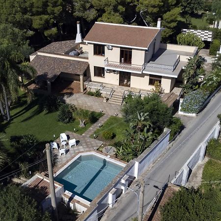Villa Stella มาร์ซาลา ภายนอก รูปภาพ